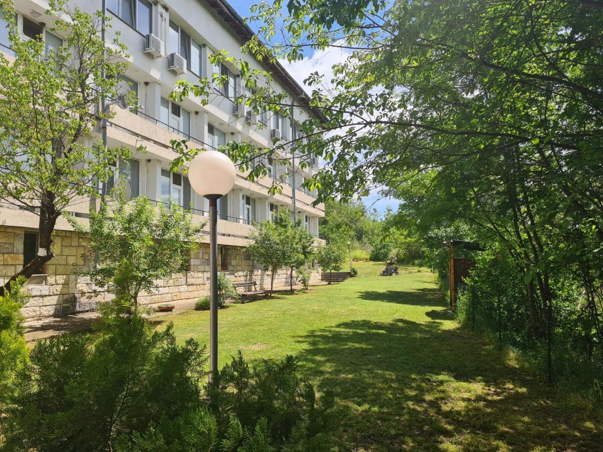 Туристически Дом Кайлъка Pleven Exterior photo
