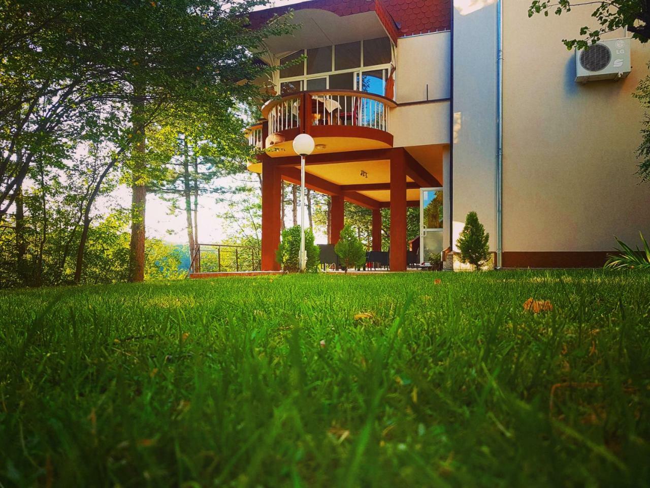 Туристически Дом Кайлъка Pleven Exterior photo
